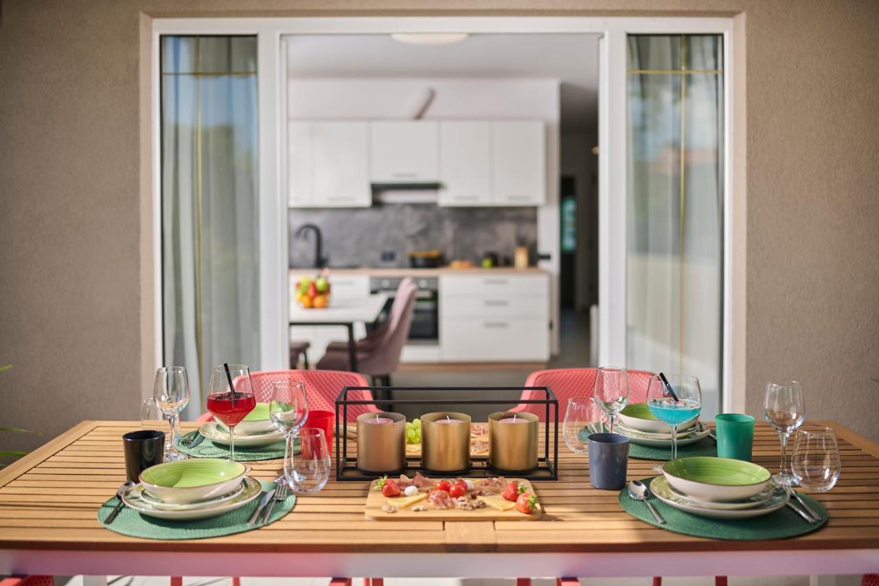 Apartments Dolcea Умаг Екстериор снимка
