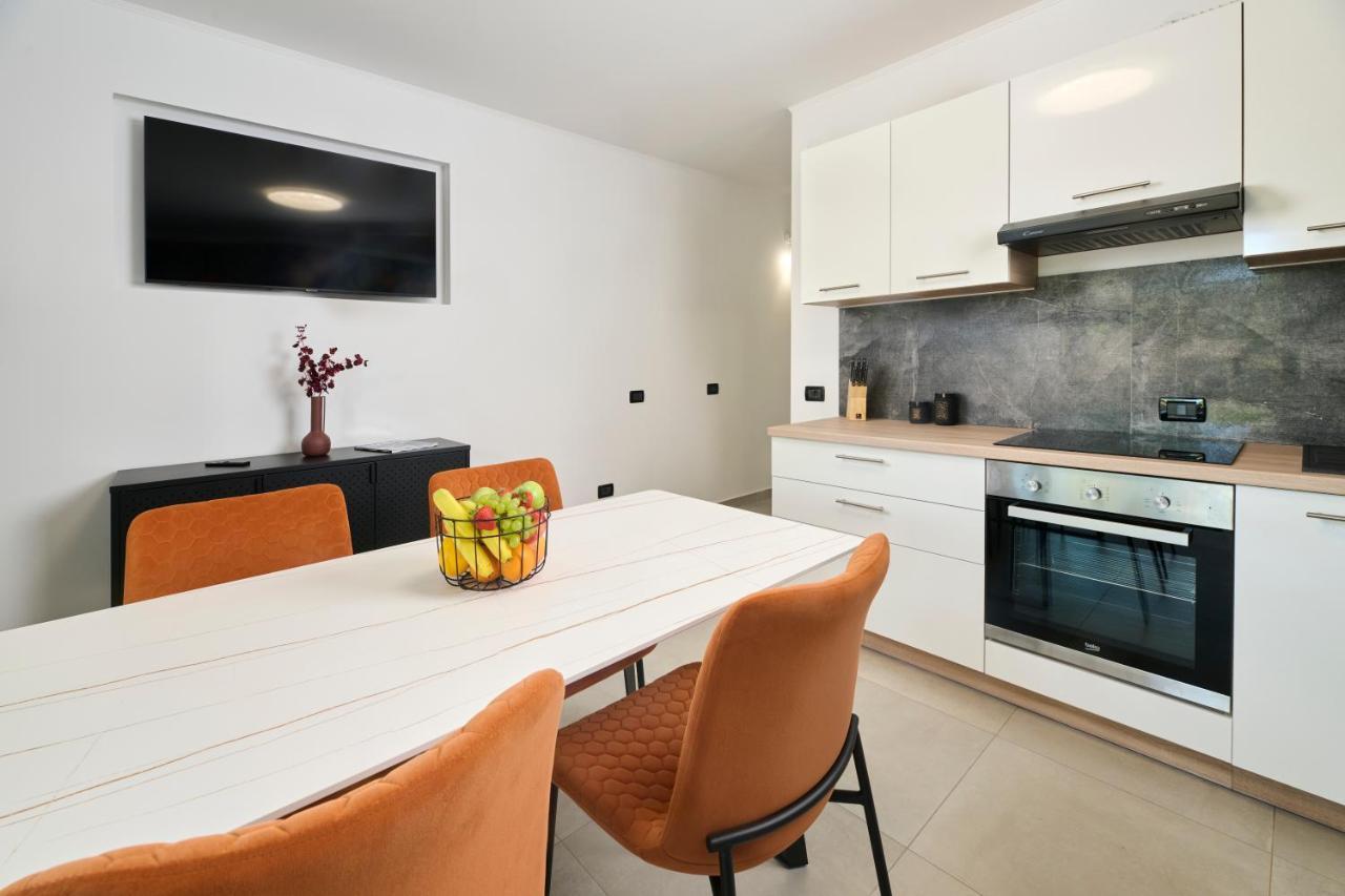 Apartments Dolcea Умаг Екстериор снимка